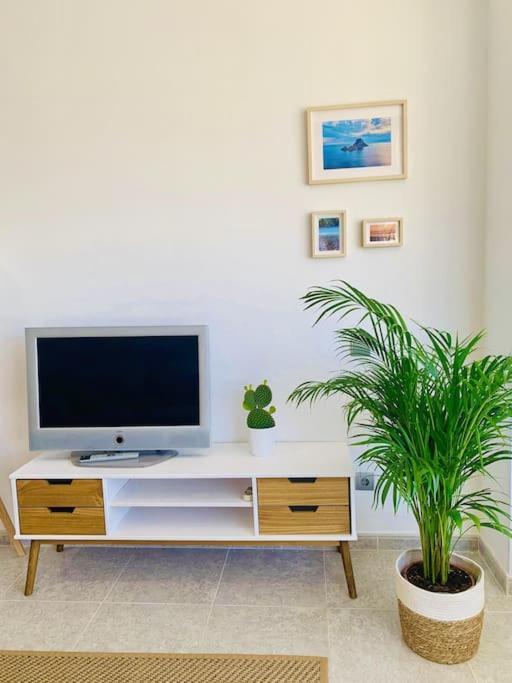 Alterhome Luminoso Estudio Con Piscina Y Maravillosas Vistas 托雷莫利诺斯 外观 照片